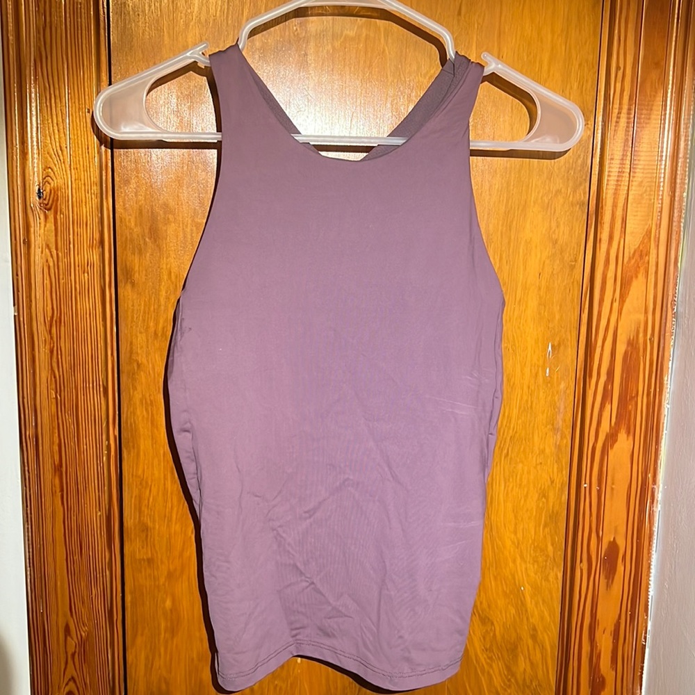 EUC Athleta Tank w/built in bra